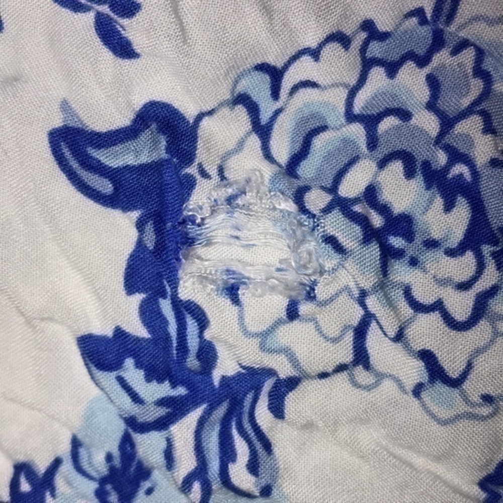 Blue Island Floral Blouse - Picture 8 of 8